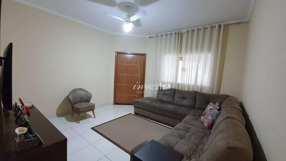 Casa à venda com 3 quartos, 140m² - Foto 4