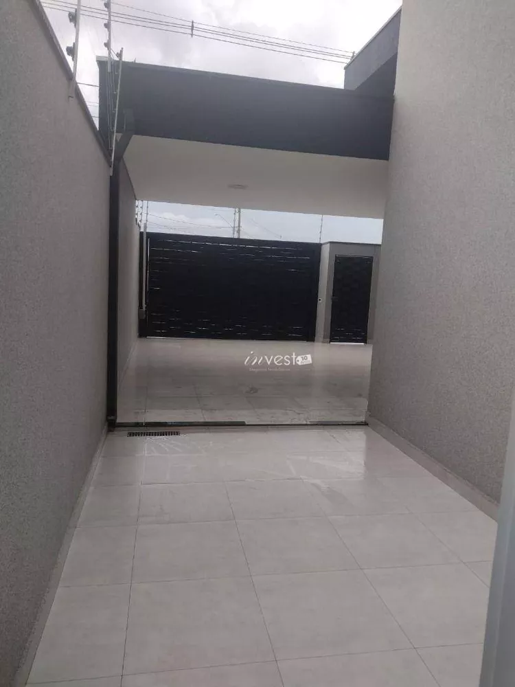 Casa à venda com 3 quartos, 105m² - Foto 4