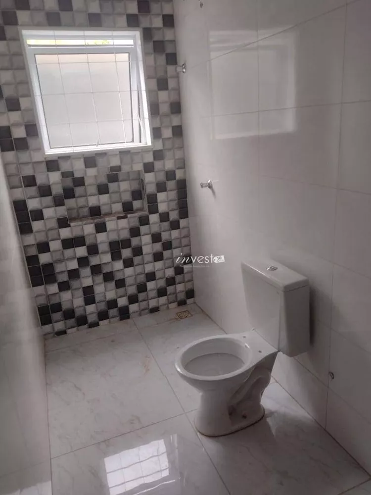 Casa à venda com 3 quartos, 105m² - Foto 15