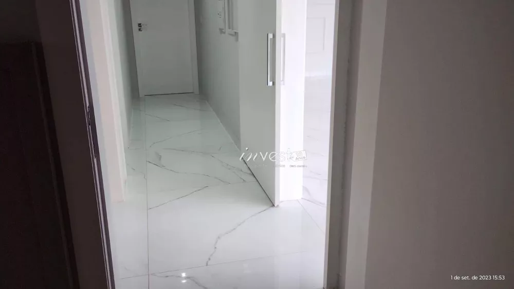 Casa à venda com 3 quartos, 300m² - Foto 17