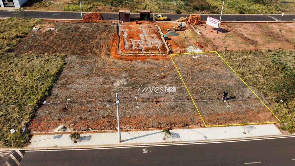 Terreno, 211 m² - Foto 1