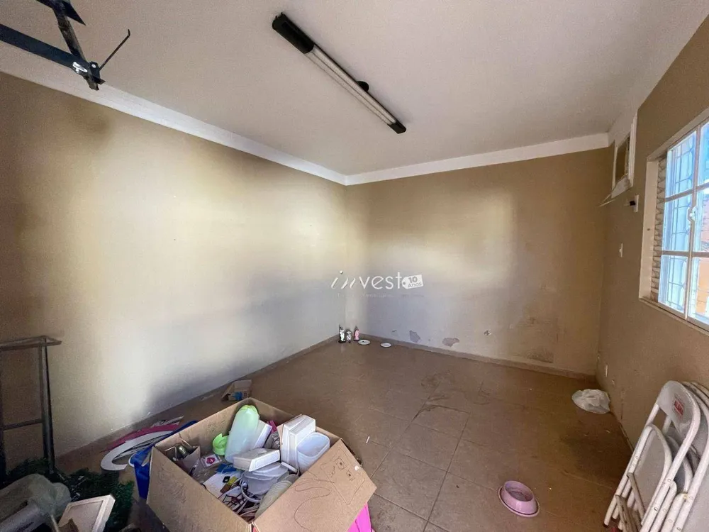 Casa, 4 quartos, 225 m² - Foto 11