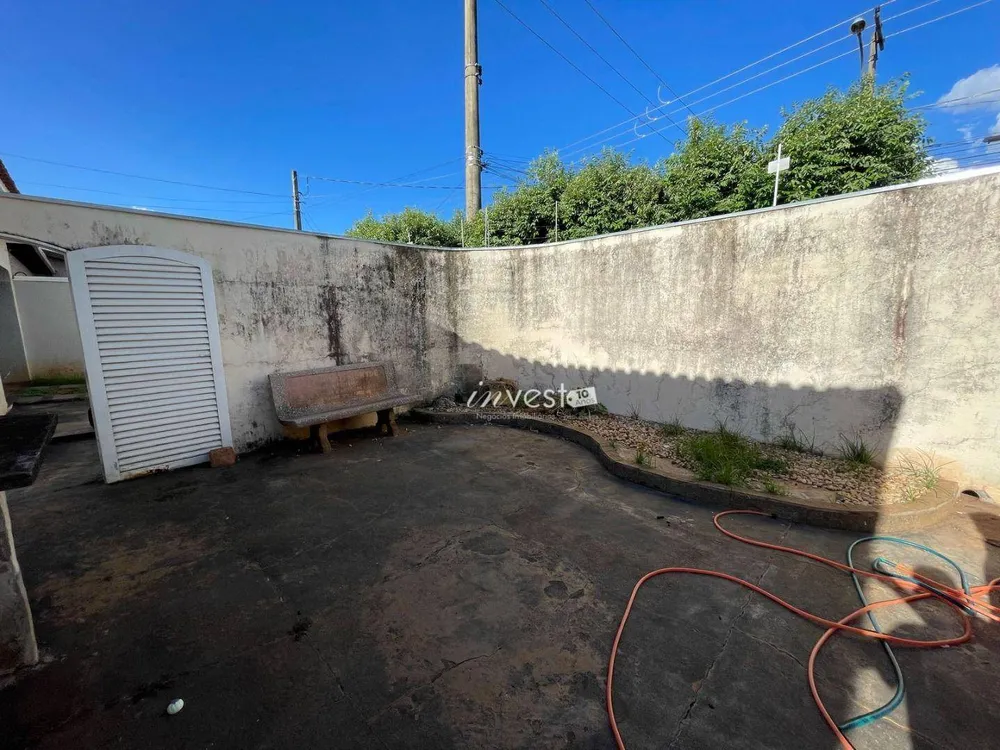 Casa, 4 quartos, 225 m² - Foto 6