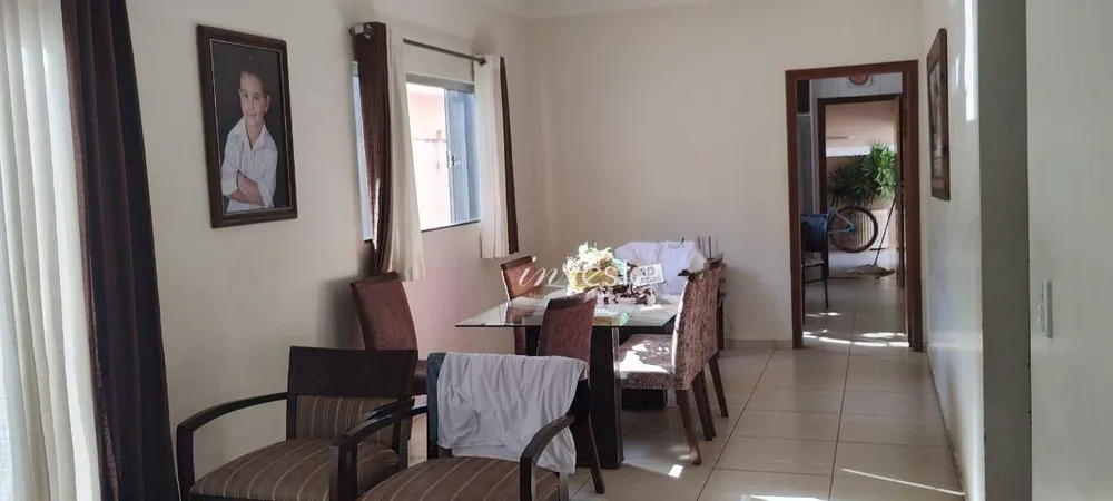 Casa, 3 quartos, 242 m² - Foto 14