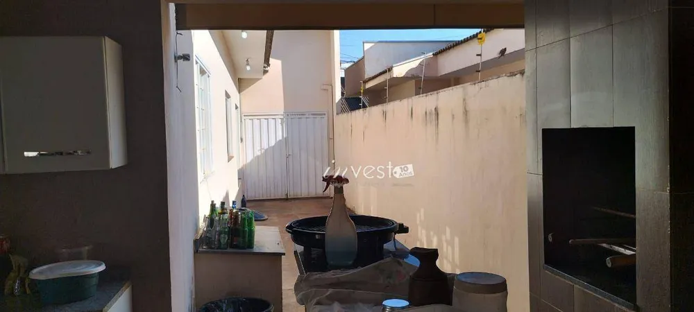 Casa, 3 quartos, 242 m² - Foto 9