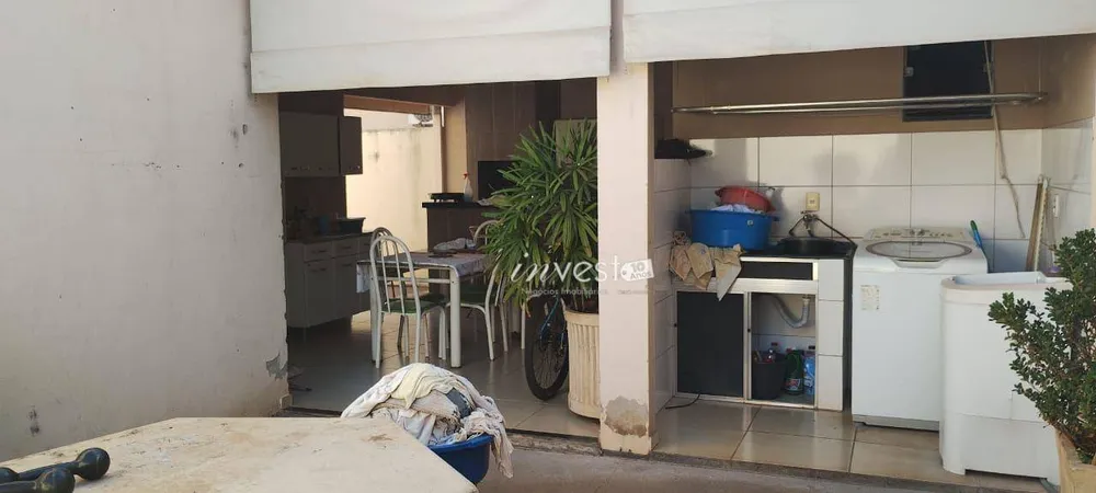 Casa, 3 quartos, 242 m² - Foto 11