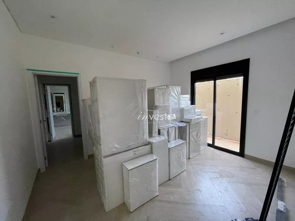 Casa à venda com 3 quartos, 220m² - Foto 12