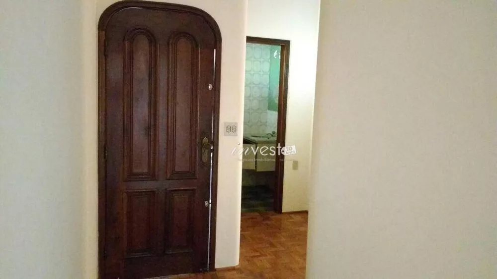 Casa à venda com 3 quartos, 320m² - Foto 18