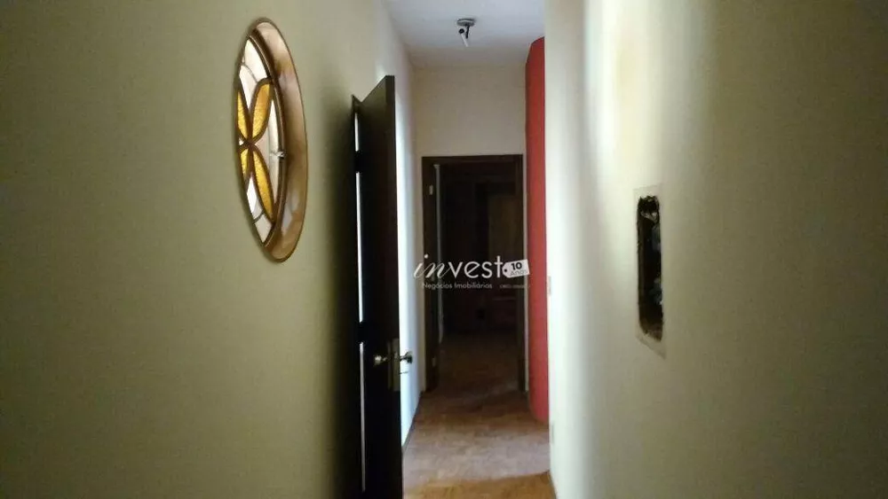 Casa à venda com 3 quartos, 320m² - Foto 15