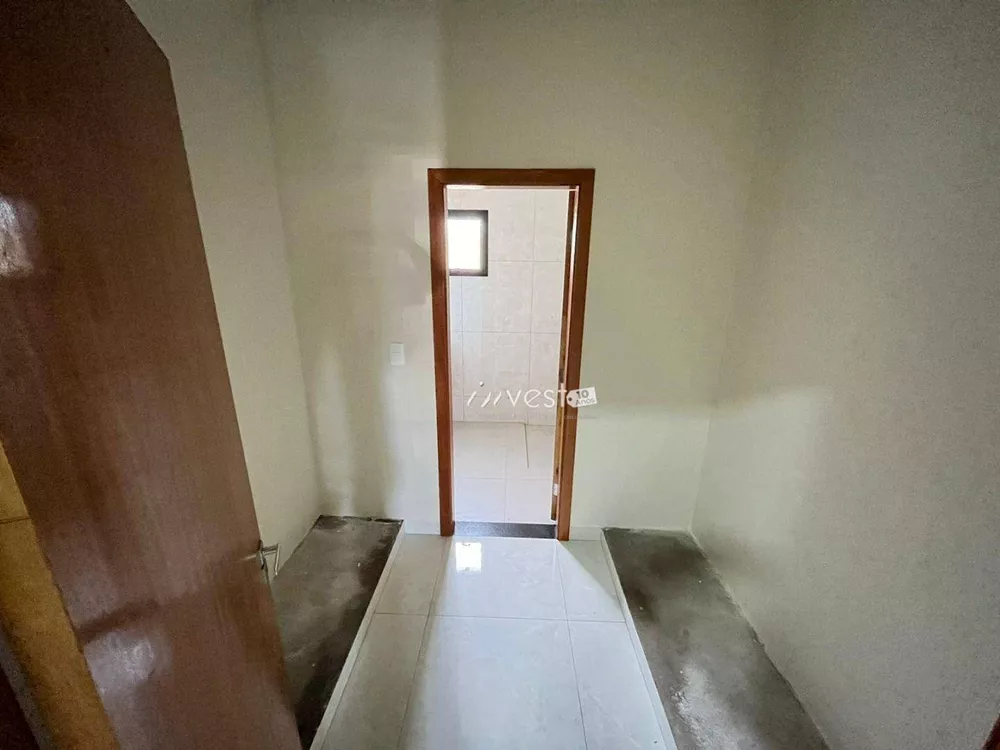 Casa à venda com 3 quartos, 124m² - Foto 12