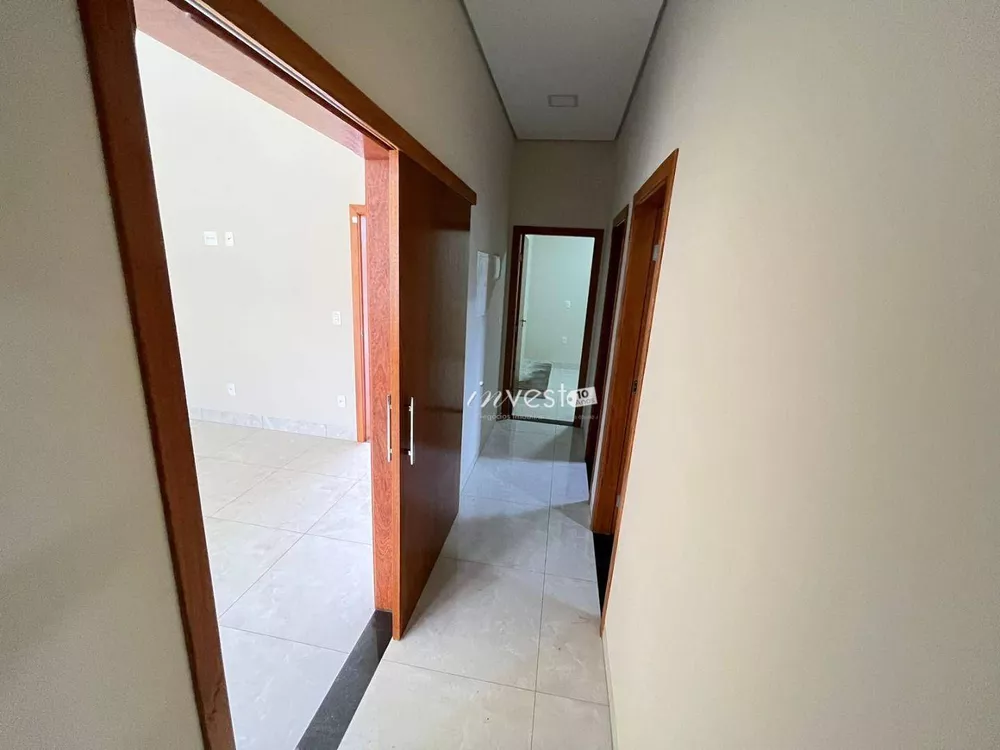 Casa à venda com 3 quartos, 124m² - Foto 9