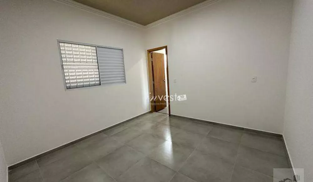 Casa à venda com 2 quartos, 118m² - Foto 11