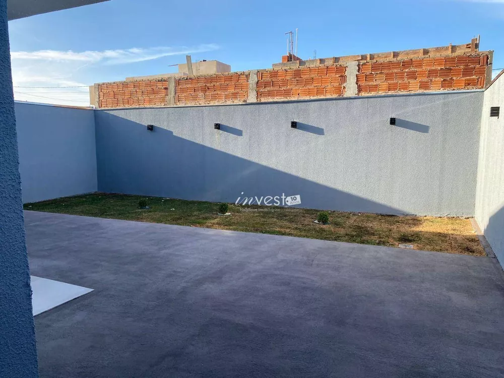 Casa à venda com 2 quartos, 66m² - Foto 6