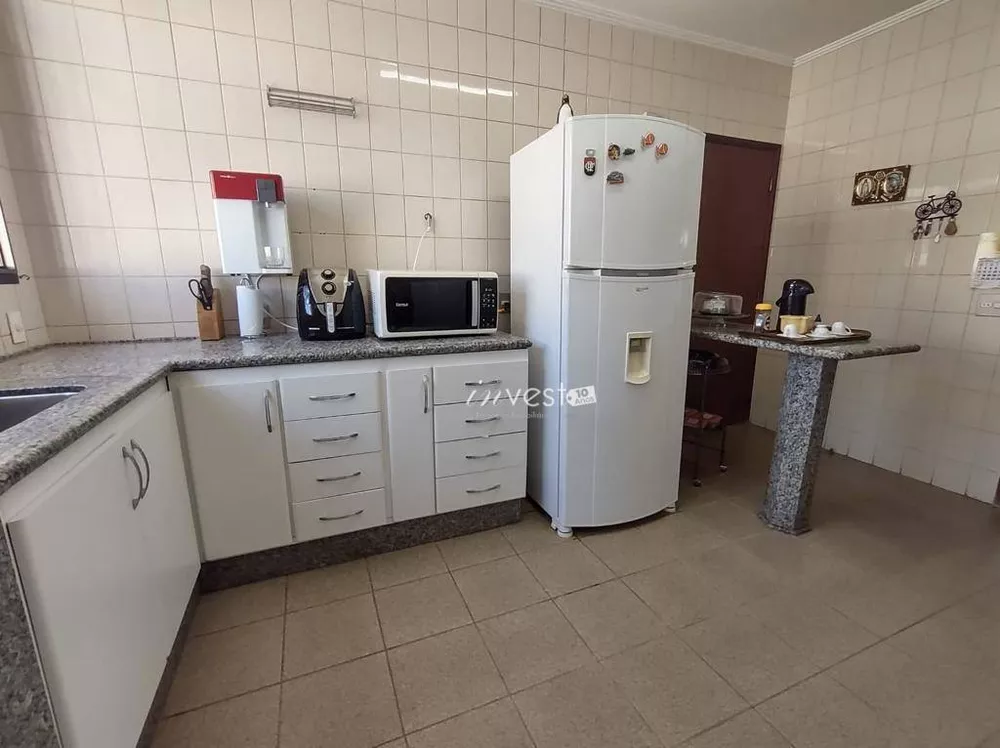 Apartamento à venda com 2 quartos, 119m² - Foto 3