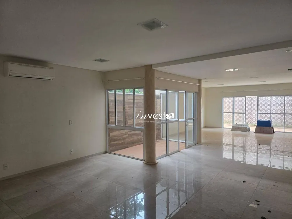 Casa, 3 quartos, 220 m² - Foto 1