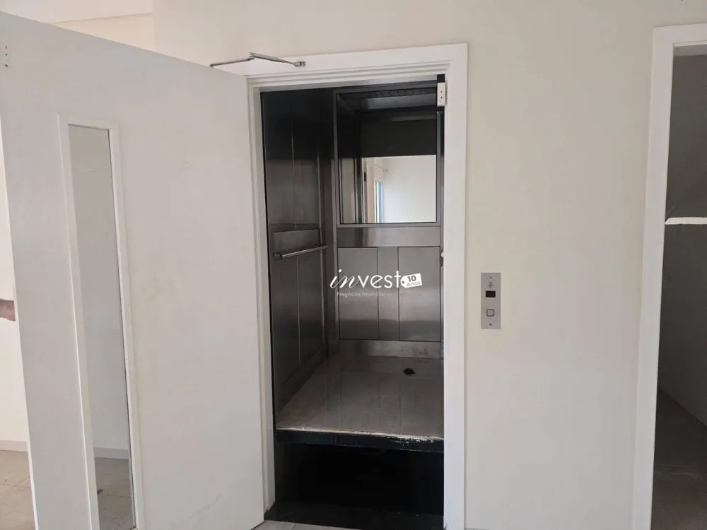 Casa, 3 quartos, 220 m² - Foto 2