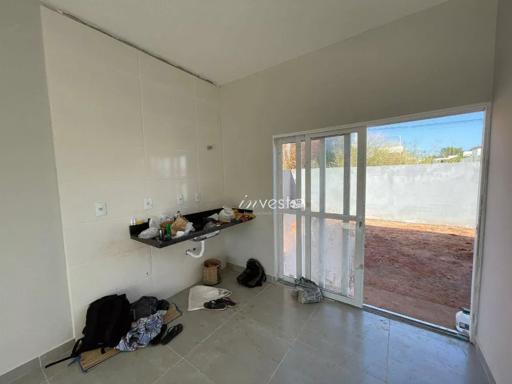 Casa à venda com 2 quartos, 51m² - Foto 10