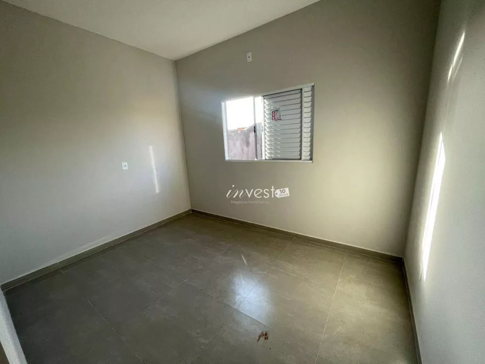 Casa à venda com 2 quartos, 62m² - Foto 5