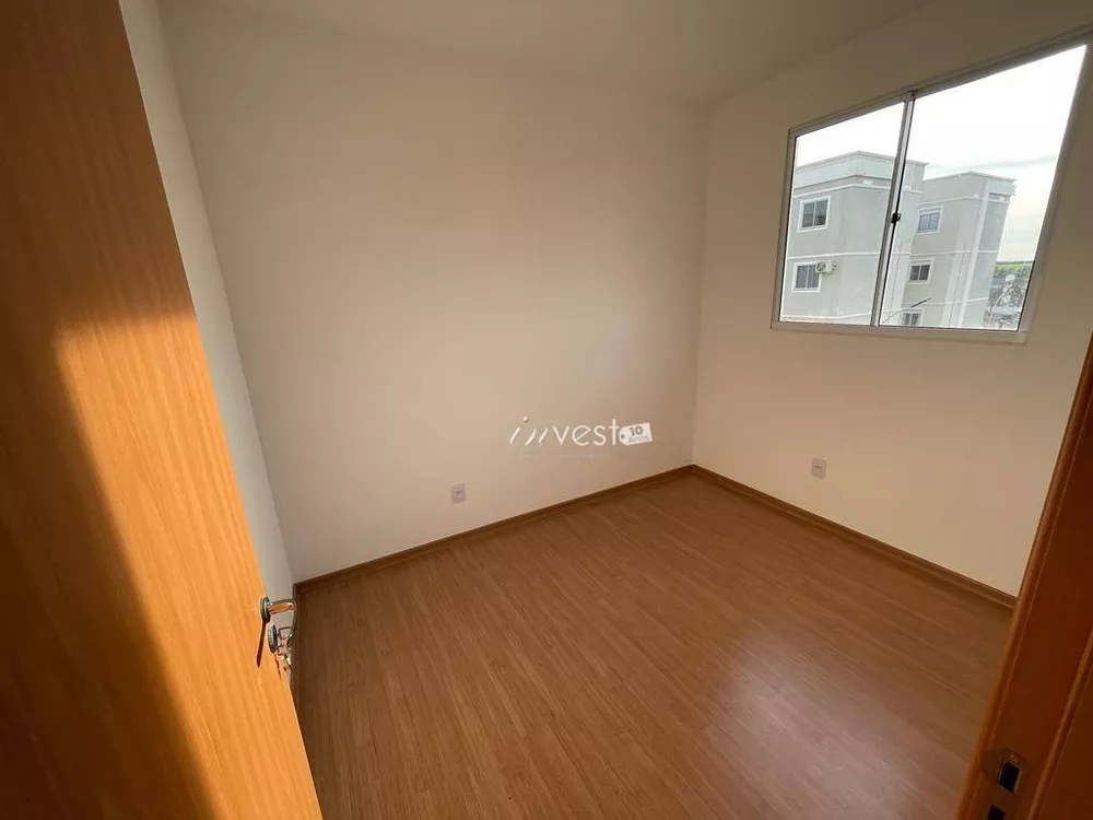 Apartamento à venda com 2 quartos, 42m² - Foto 2