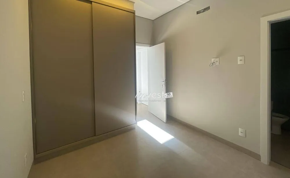 Casa, 3 quartos, 216 m² - Foto 11