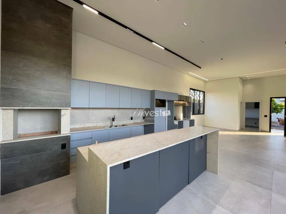 Casa, 3 quartos, 220 m² - Foto 11