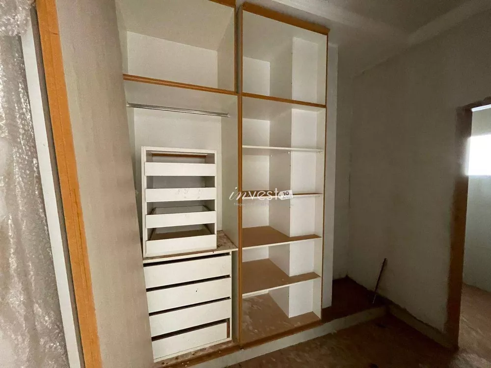 Casa à venda com 4 quartos, 150m² - Foto 11