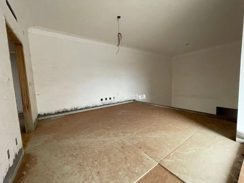 Casa à venda com 4 quartos, 150m² - Foto 12