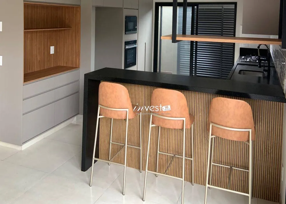 Casa, 3 quartos, 243 m² - Foto 10