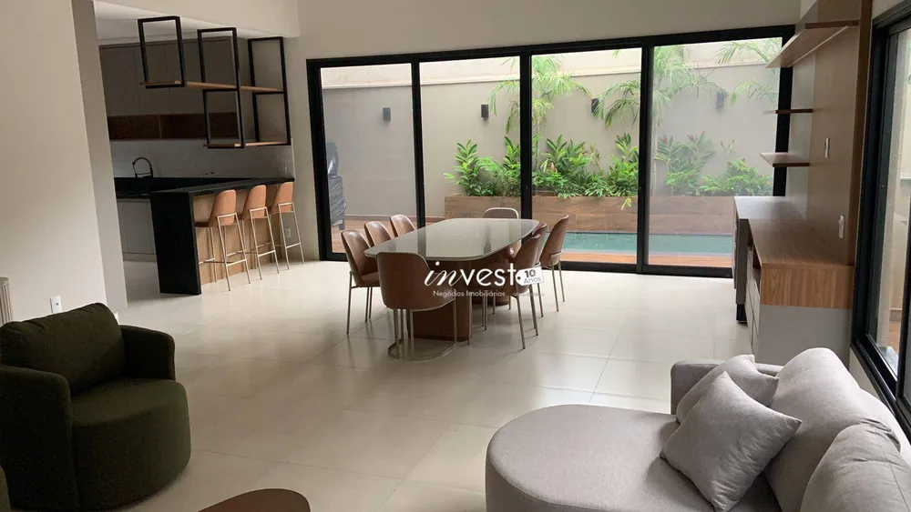 Casa, 3 quartos, 243 m² - Foto 4