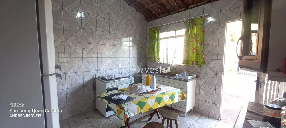 Casa à venda com 2 quartos, 93m² - Foto 8