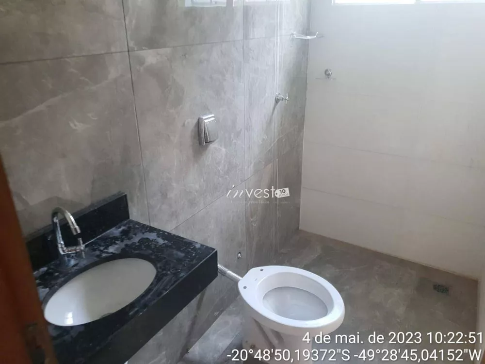 Casa à venda com 2 quartos, 55m² - Foto 11