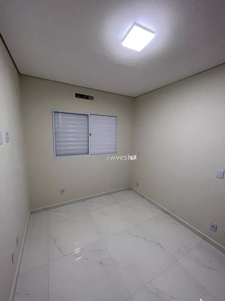 Casa à venda com 2 quartos, 150m² - Foto 3