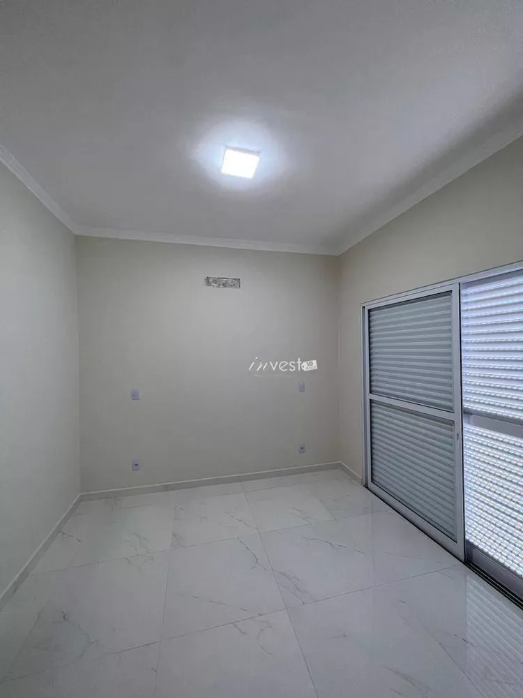 Casa à venda com 2 quartos, 150m² - Foto 9