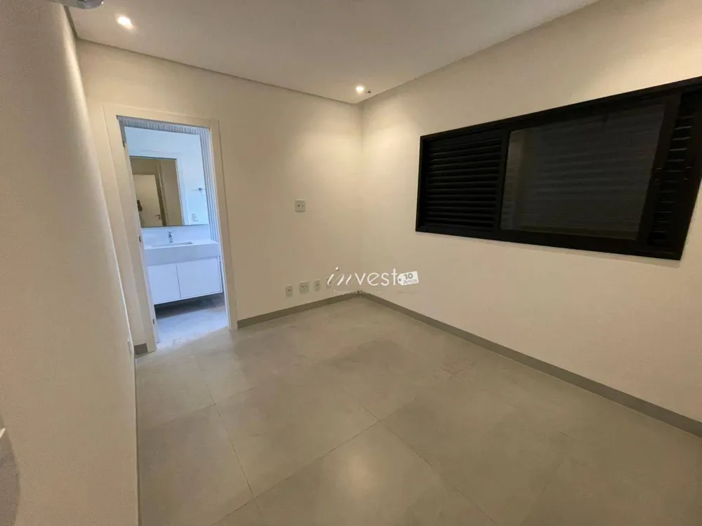 Casa, 3 quartos, 203 m² - Foto 13