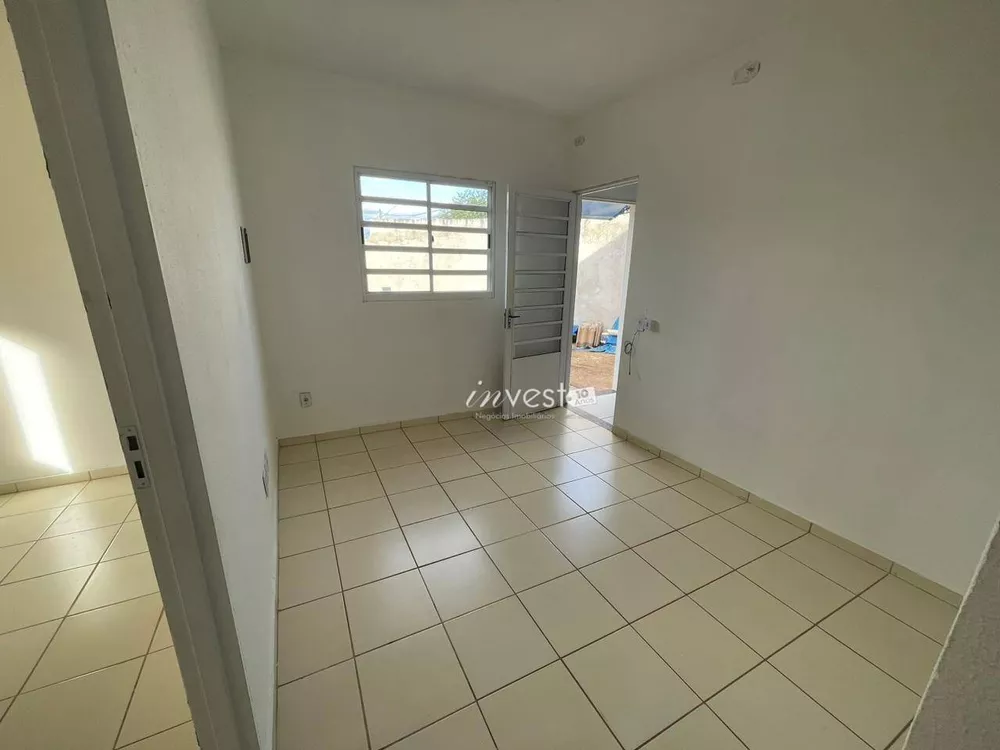 Casa para alugar com 2 quartos, 72m² - Foto 9