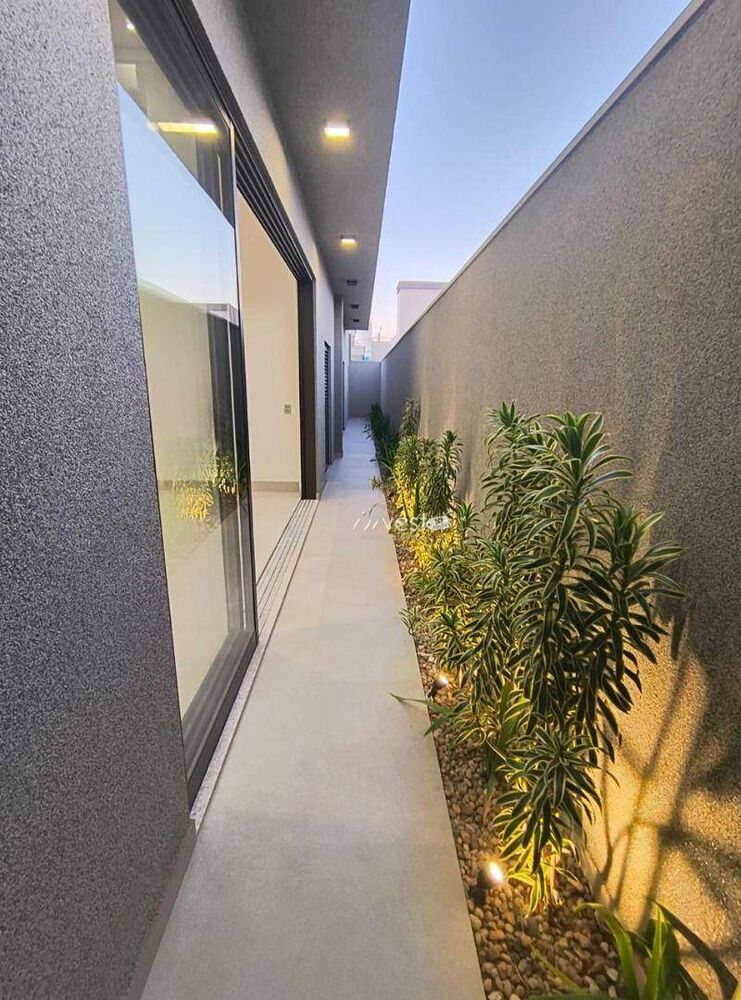 Casa, 3 quartos, 243 m² - Foto 4