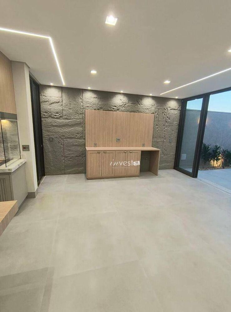 Casa, 3 quartos, 243 m² - Foto 5