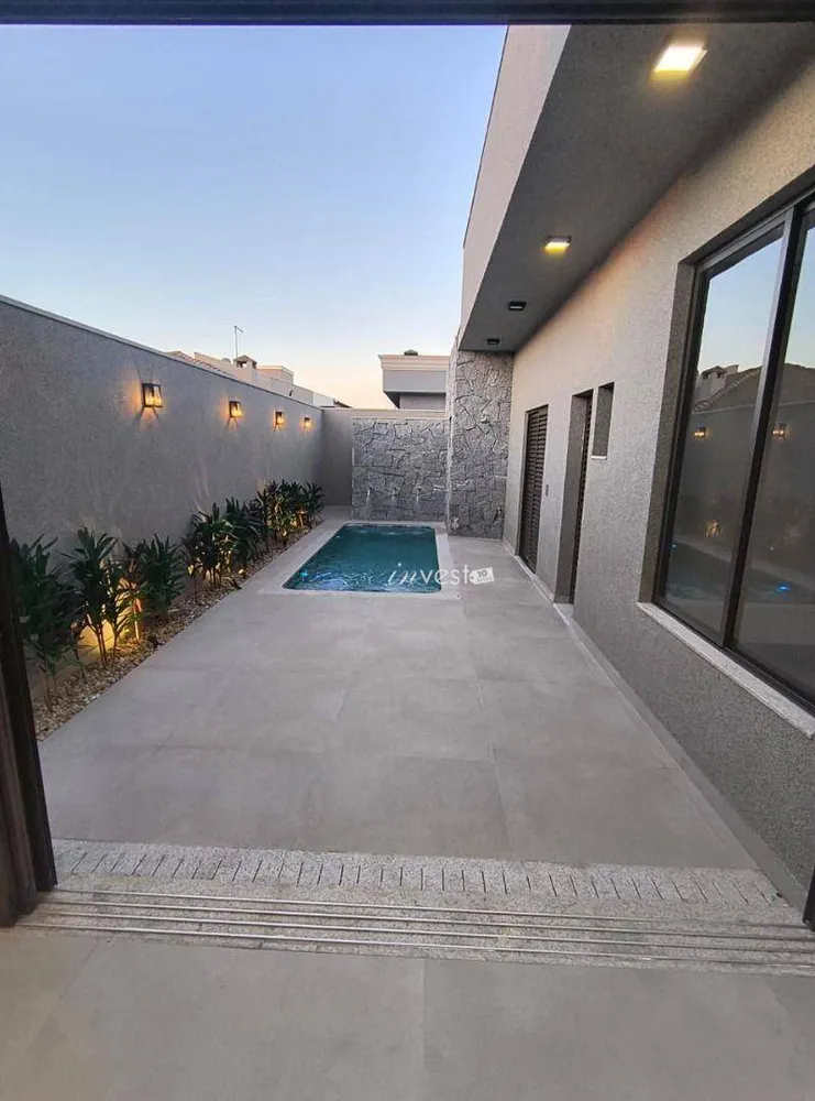 Casa, 3 quartos, 243 m² - Foto 18