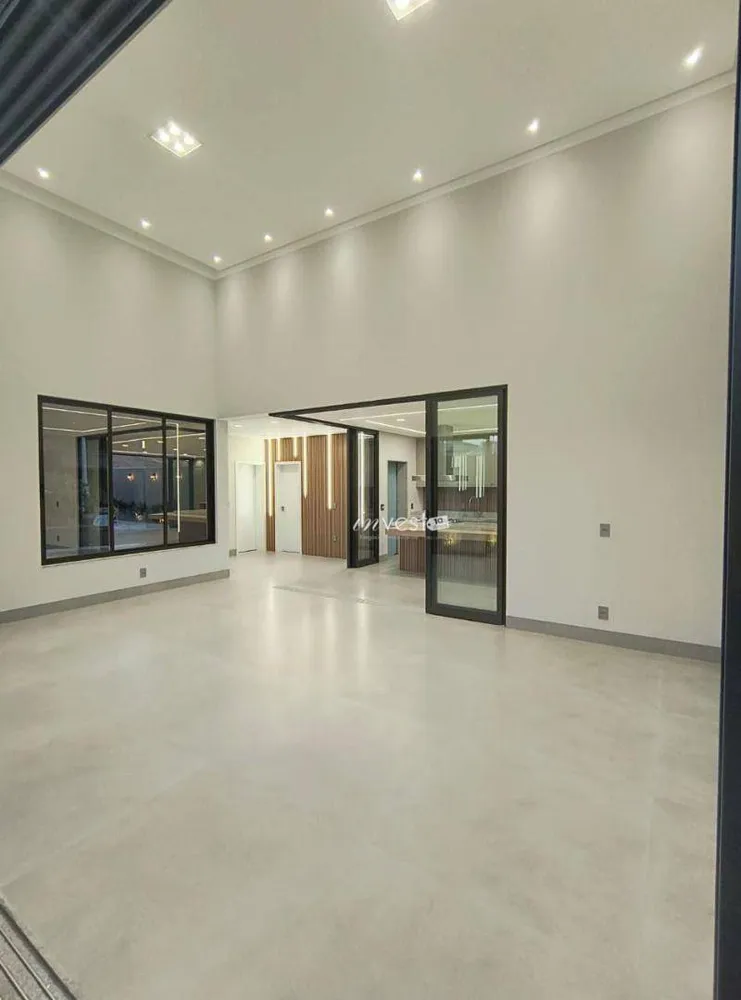 Casa, 3 quartos, 243 m² - Foto 20