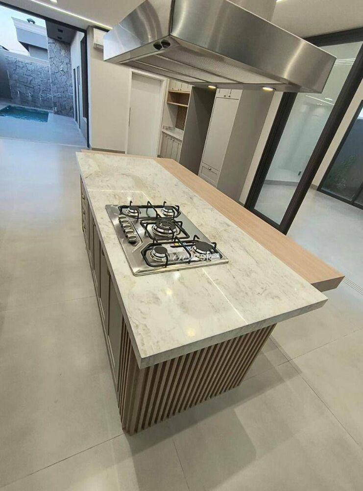Casa, 3 quartos, 243 m² - Foto 3