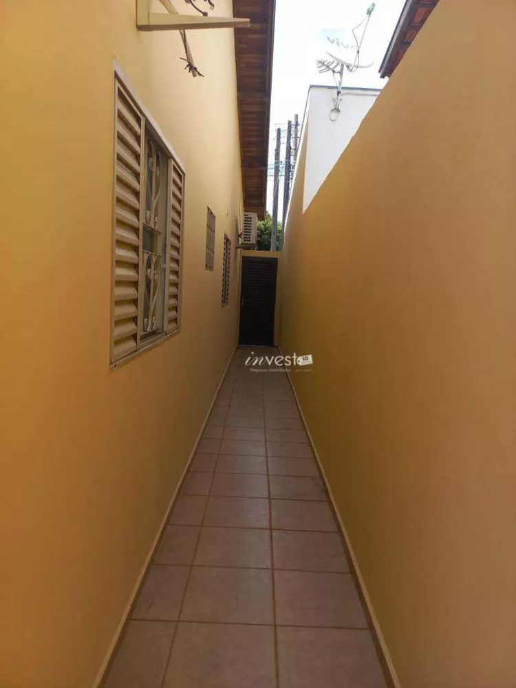 Casa à venda com 3 quartos, 180m² - Foto 10