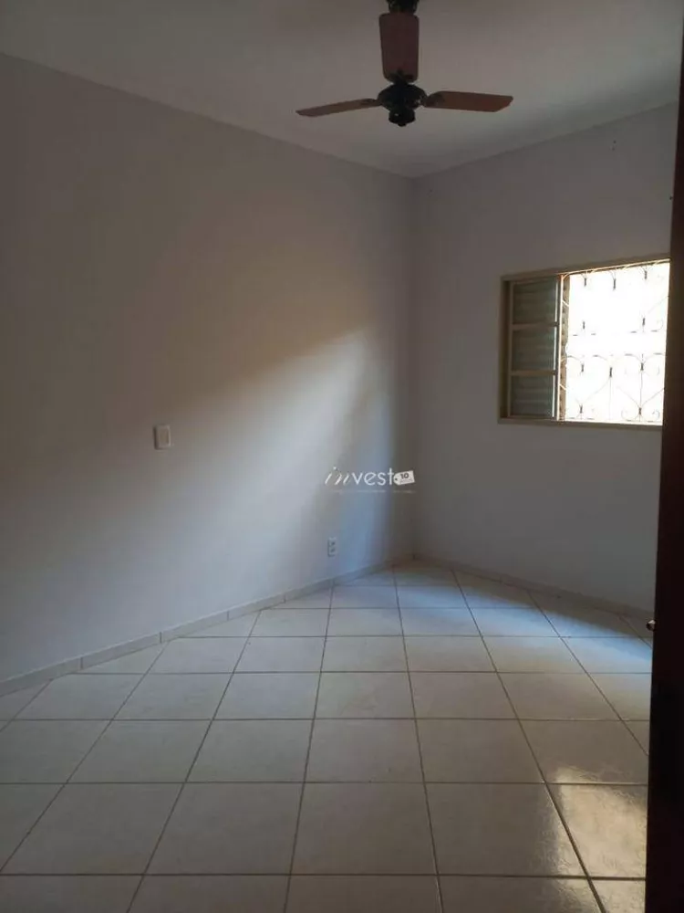 Casa à venda com 3 quartos, 180m² - Foto 6