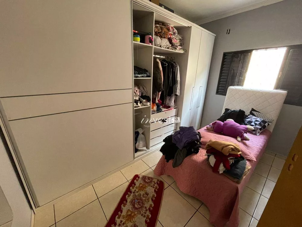 Casa à venda com 2 quartos, 161m² - Foto 7