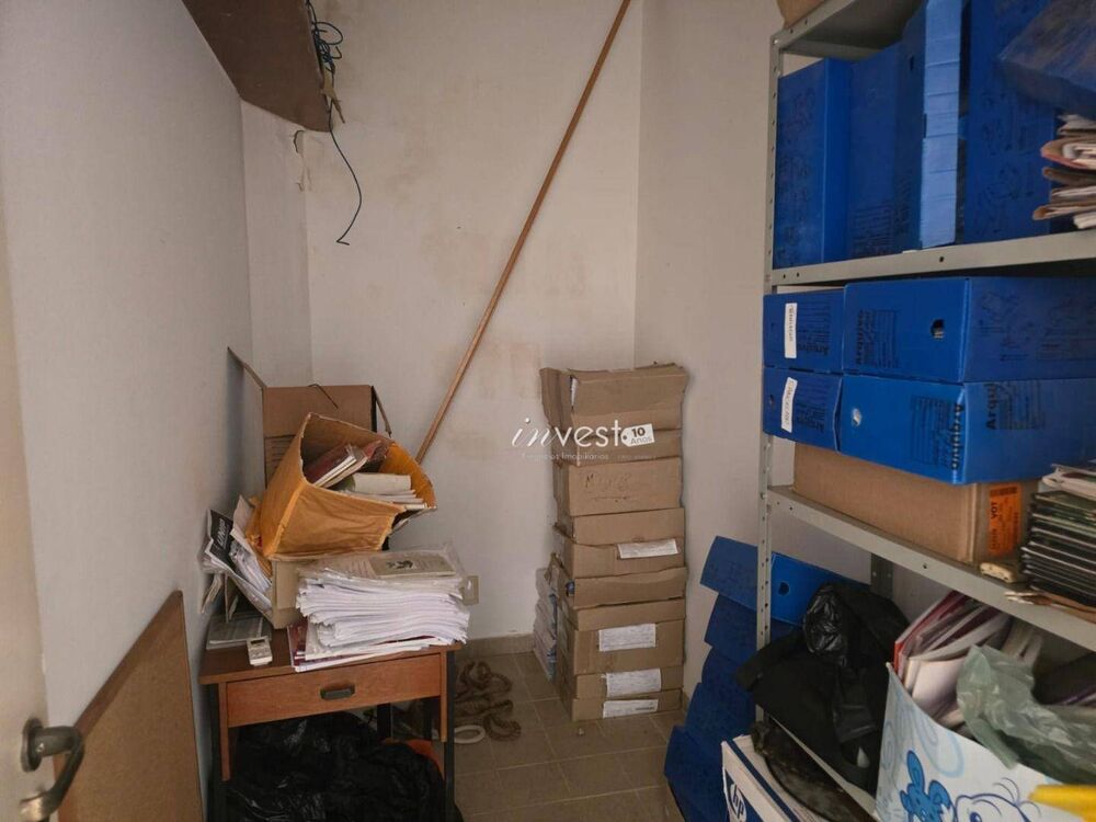 Prédio Inteiro, 685 m² - Foto 1