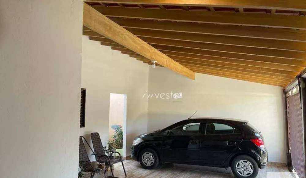 Casa à venda com 2 quartos, 115m² - Foto 3