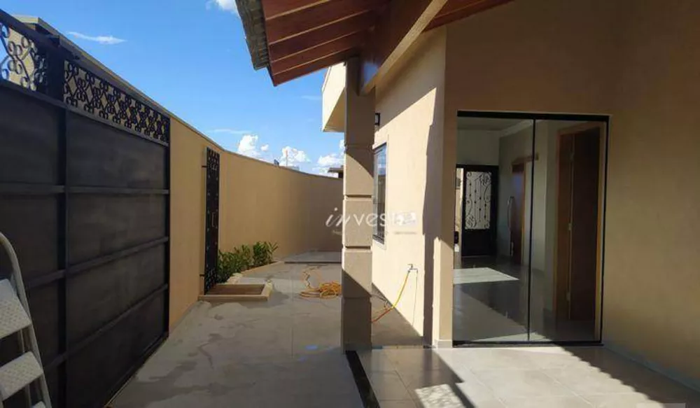 Casa à venda com 2 quartos, 120m² - Foto 5