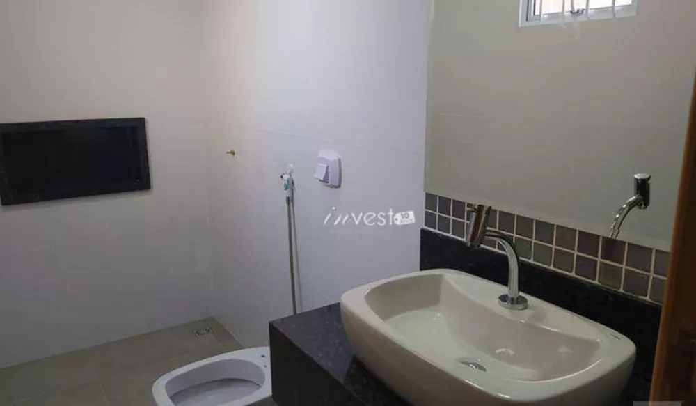 Casa à venda com 2 quartos, 120m² - Foto 12