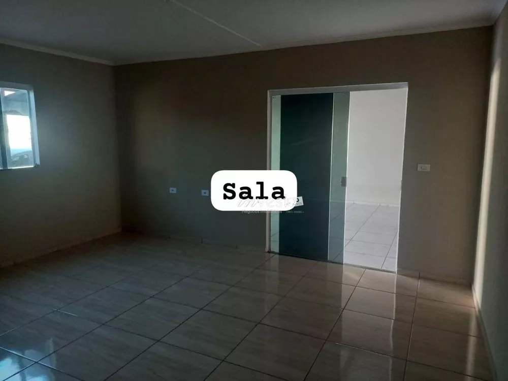 Casa à venda com 2 quartos, 80m² - Foto 3