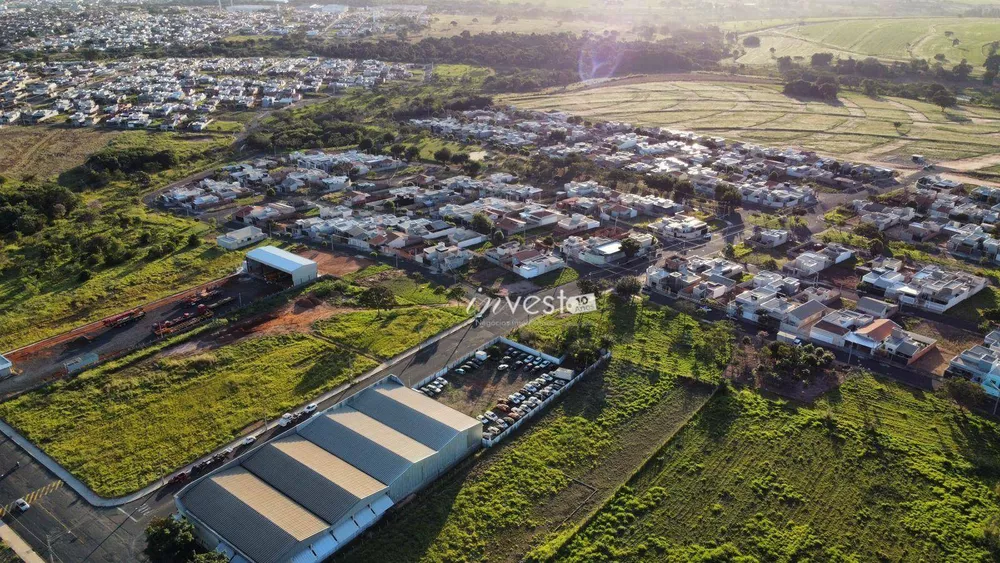 Terreno à venda, 211M2 - Foto 3