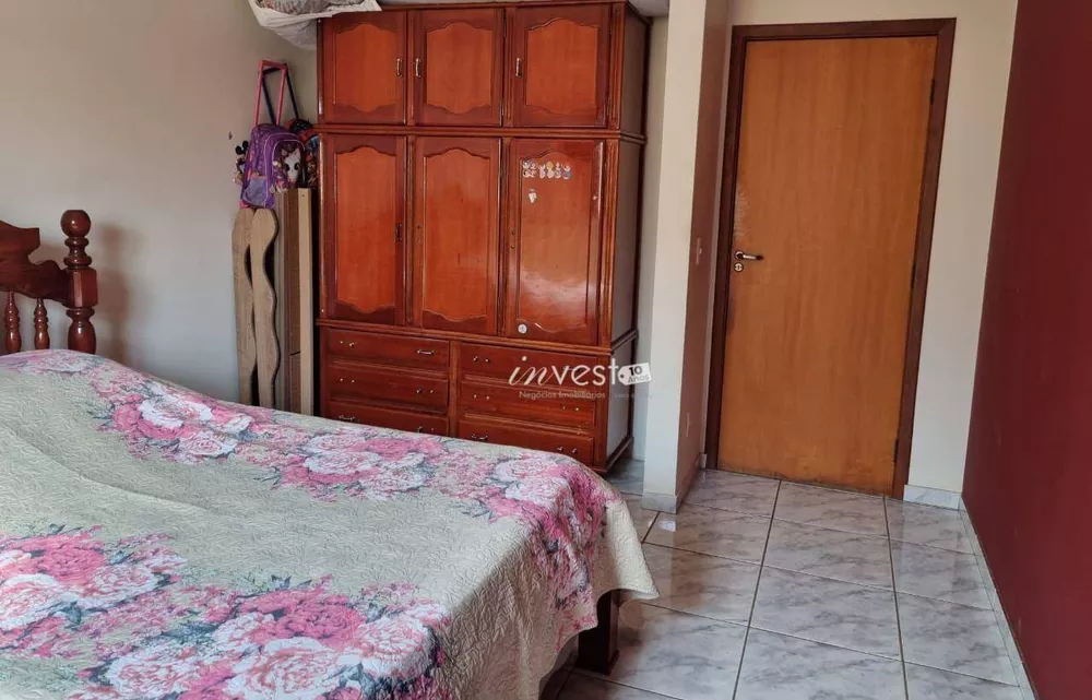 Casa à venda com 3 quartos, 280m² - Foto 6